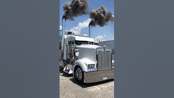 Kenworth w900 caterpillar c15 #DIESELFREAK