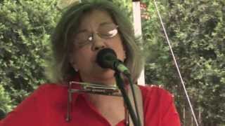 Marilyn Dirrig - Highland Square Porch Rokr 2013