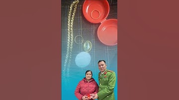 Trả lại 4 chỉ vàng để quên trong đồ cứu trợ lũ lụt #shorts