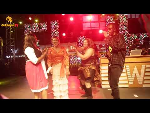 9ICE SERENADES FAITHIA BALOGUN ON STAGE AT HER 50TH BIRTHDAY GIG