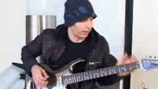 Download lagu Joe Satriani Surfing Lesson 1 (Intro)