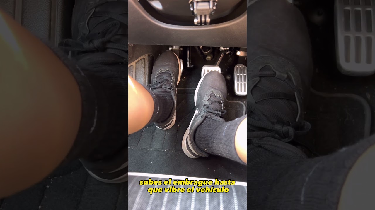 Como SALIR en PENDIENTE con tu COCHE #autoescuela #examendeconducir #car