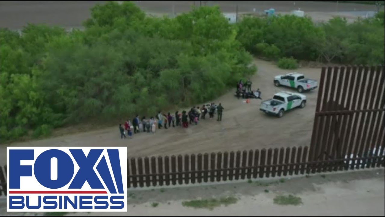 Border communities feel 'abandoned' by their president: Rep. Arrington