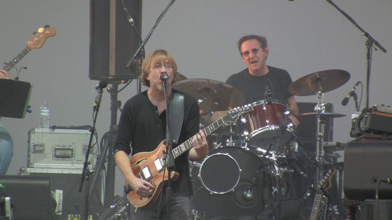 Trey Anastasio Band Everythings Right (Wanee Festival) Chords Chordify