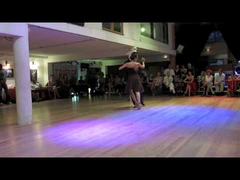 Mlonga "De Parque Patricios" Maria Belen Giachello & Jorge Pahl