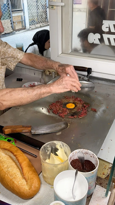 Ütü Tostun Mucidi Tahsin Amca