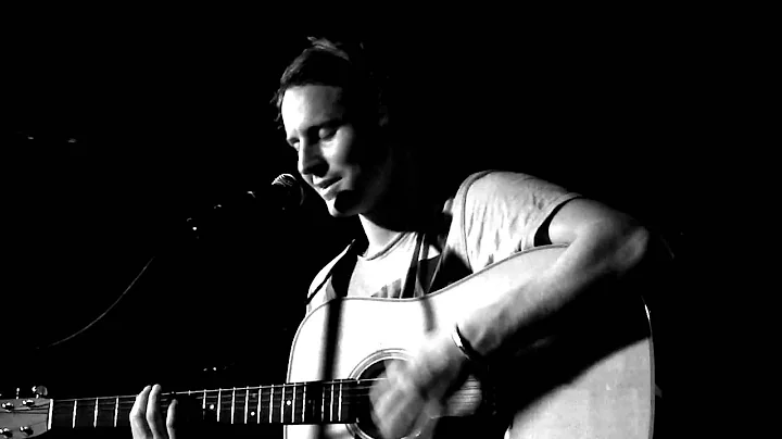 Bones- Ben Howard @ Ruby Lounge, Manchester Live 2...