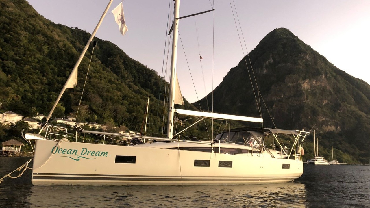 ⁣Owners Narrative - 2019 Jeanneau Yachts 51