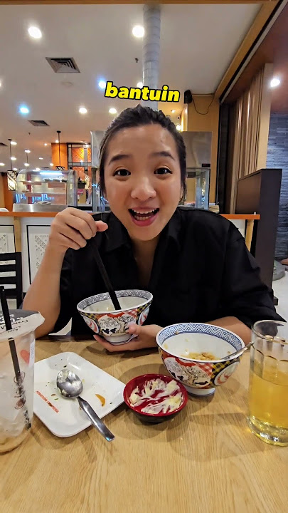 SAAT LAGI MAKAN SAMA PACAR!