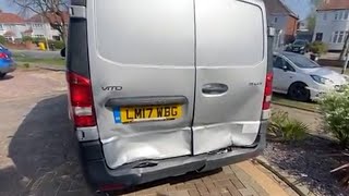 REPAIRING A SALVAGE 2017 MERCEDES VITO PANEL BEATING DOZER