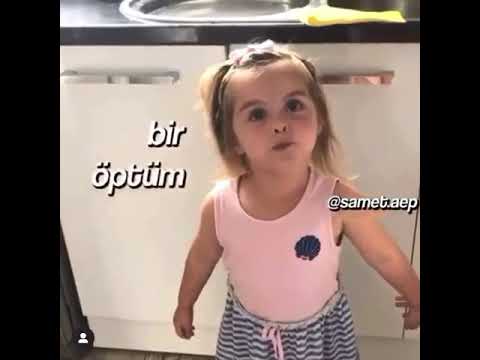 Ay Bi Sarıl Bi Öptüm Bi Kokladım