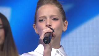 Video thumbnail of "Israeli children sing Hatikvah | national anthem of Israel song the hope songs hebrew jewish music"