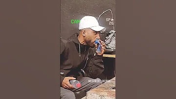 تقليد خرافي لصوت الدراجة النارية 