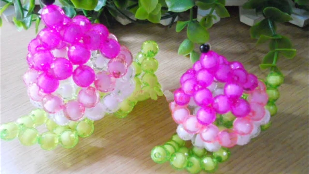 DIY bead birthday peach keychain 水晶串珠教学 手工制作寿桃 - YouTube