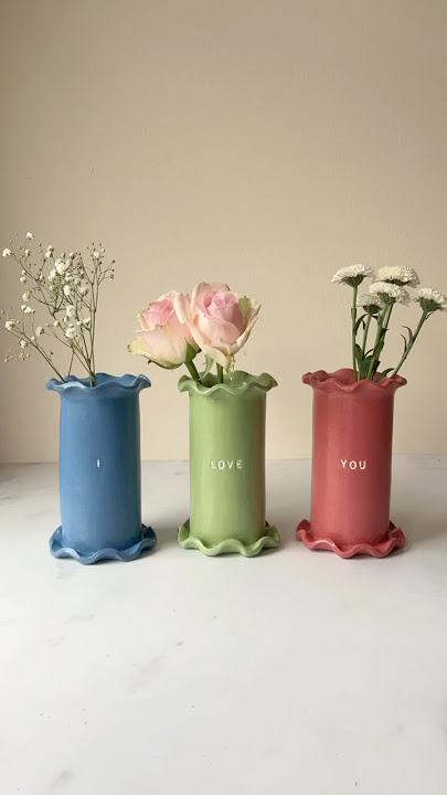 The cutest DIY posey vases 🥰💕✨ #pottery #airdryclay #clayart #craft #giftideas #thanksgiving