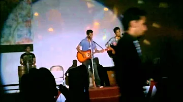 yaro yehi dosti hai performing at UET Auditorium