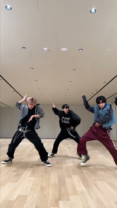 Download lagu πΊ38th GDA Dance breakπΊΒ #JUNGWON #JAY #JAKEΒ #ENHYPEN