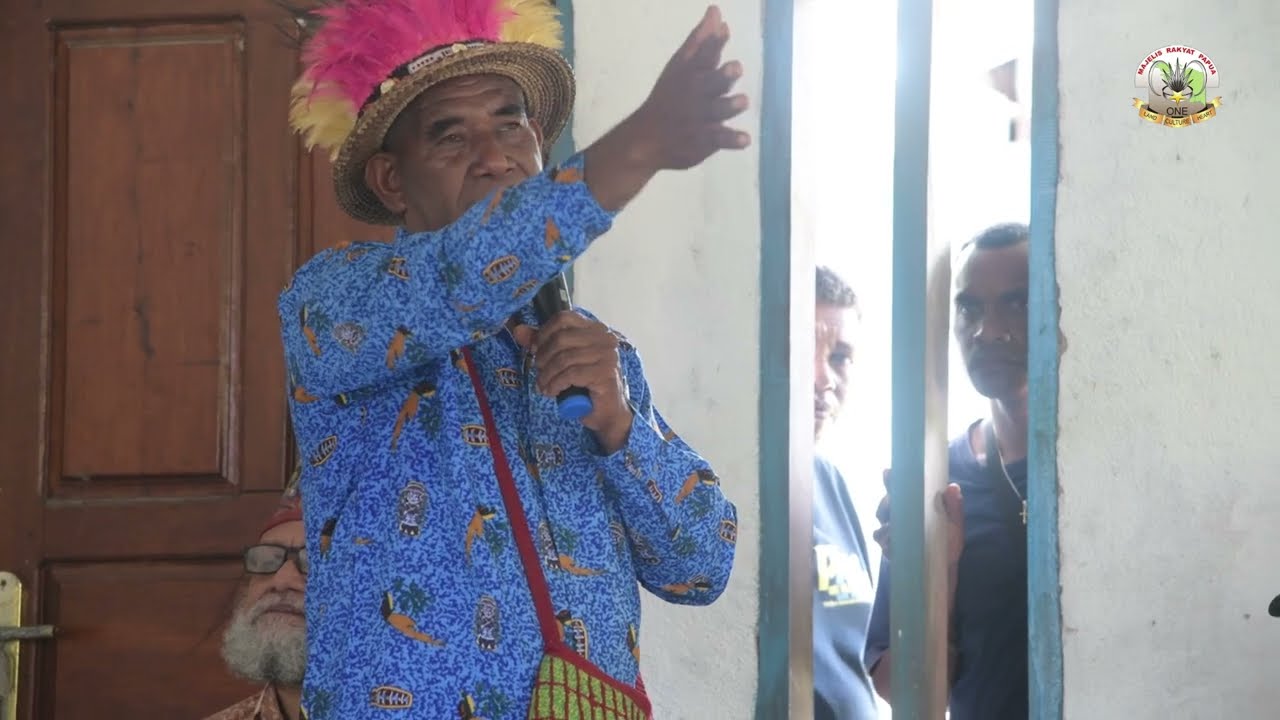 Tahap Kedua Verifikasi Kepada Calon Wagub. Provinsi Papua drh. Constan Karma, MRP ke Kampung Diano.