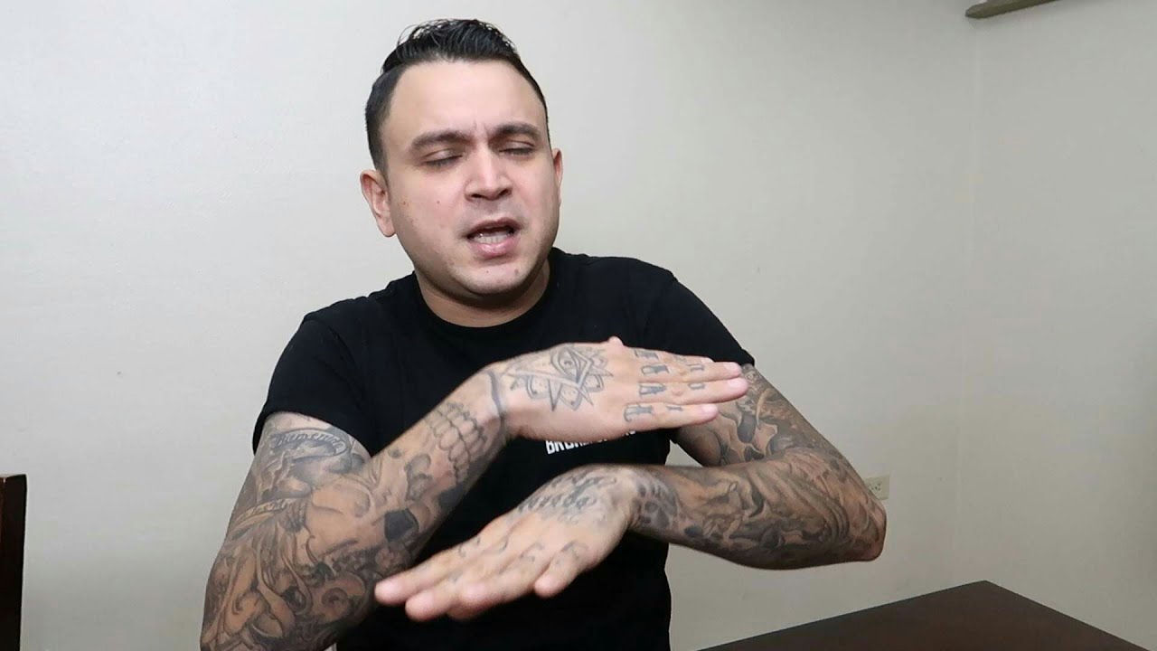 NO SABIA QUE LE GUSTABAN LOS HOMBRES  (HISTORIA)