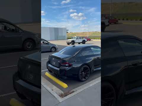 Black m2 with one of the biggest helicopters...