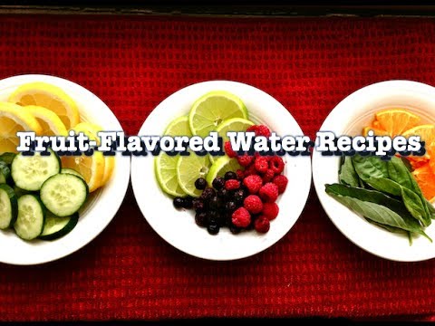 Flavored Water Recipes // Healthy and Easy Fruit Infused Water by a Dietitian