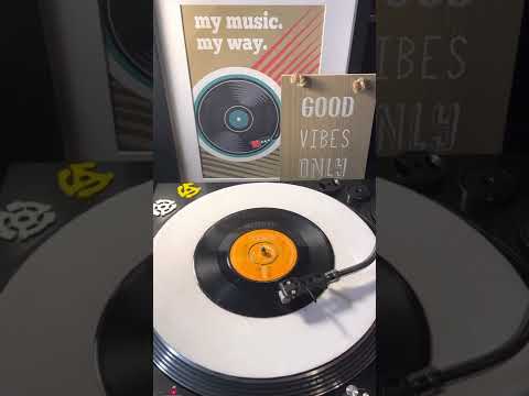 Sam Cooke - Twistin’ The Night Away 1962 . Sam Cooke - Twistin’ The Night Away 1962 .