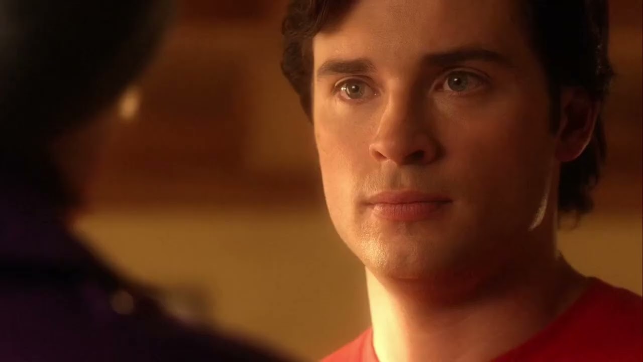 Smallville Season 8x13 Tess tell the truth to Clark about Lana leaving