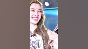 Eyes don’t lie when it comes to Ling and Orm😭😭😭#lingorm #ormkornnaphat #linglingkwong