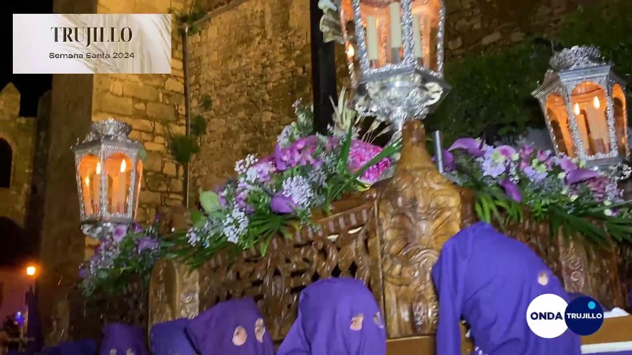 DIRECTO -  Miércoles Santo, salida del Stmo. Cristo del Perdón desde la Iglesia de Santa Maria.