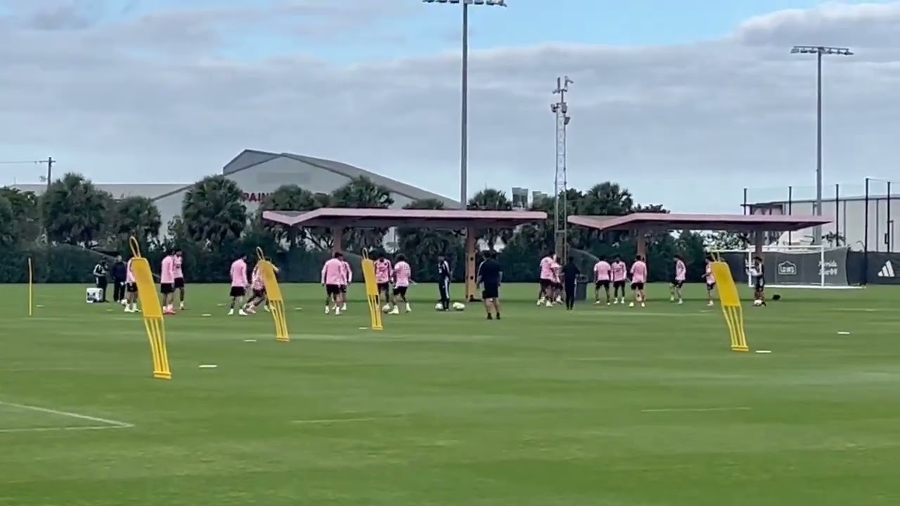 Michelle Kaufman @kaufsports   X