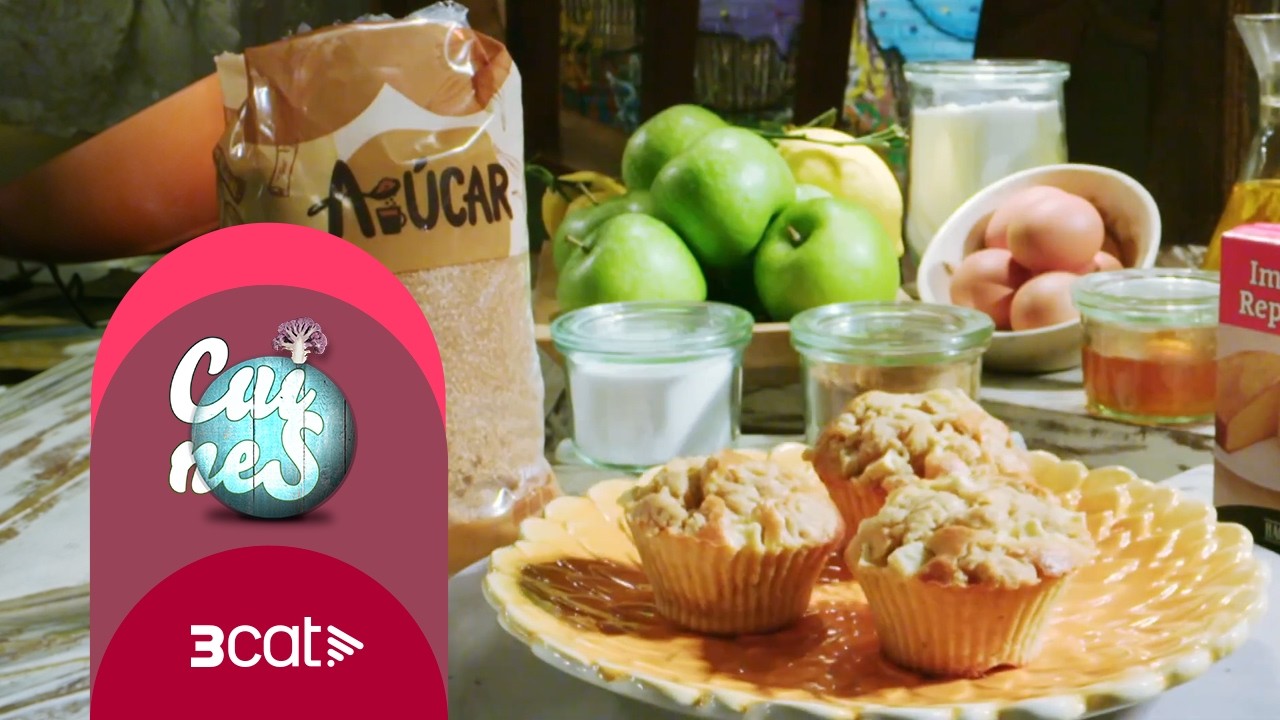 Cuines - Magdalenes amb crumble de poma