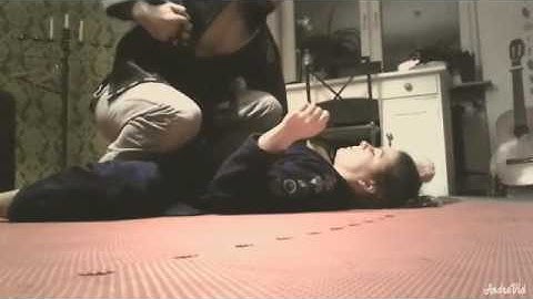 Pass Spider Guard to finish with Banana Split Submission