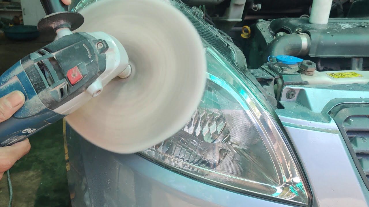 3M SYNTHETIC WAX PROTECTANT II Head Light Buffing II Maruti Ertiga In 3m-synthetic-wax-protectant-ii-head-light-buffing-ii-maruti-ertiga-in