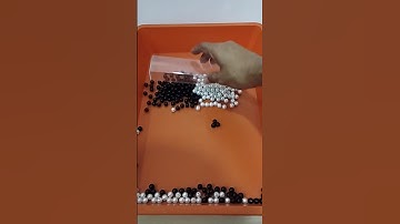 Black & White Pearls Drop From Different Glasses. #shorts #asmr #pearl #satisfying #beads #oddly