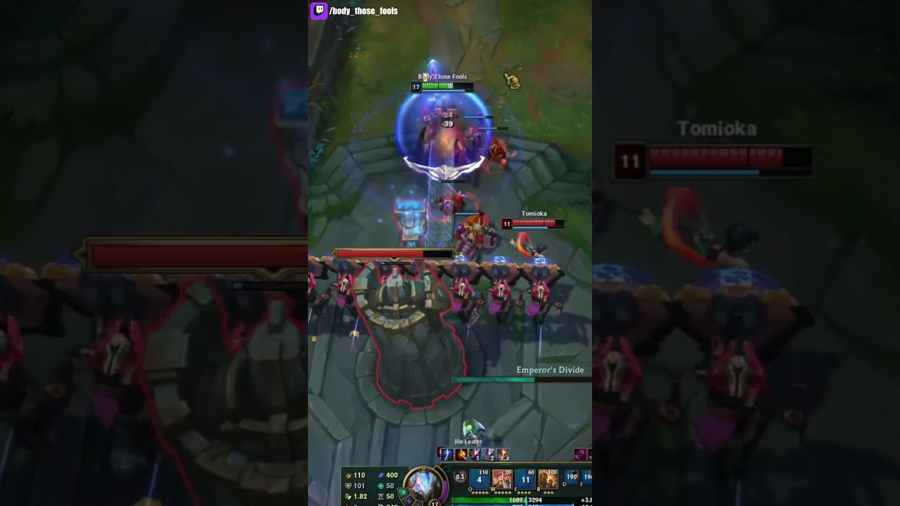 How to use Azir's revenant shuffle for safe tower diving! 