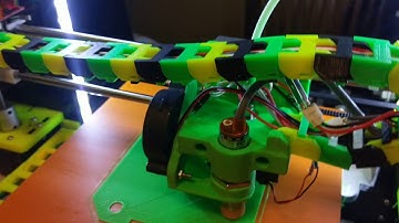 Printing with the Anet A8 and my own carriage design
