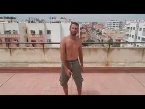 Marhba Lharba ملعوبة من تحت الماء