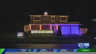 Lexington man creates Christmas light shows for community