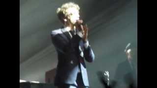 MIKA - Elle me dit @ Tokyo