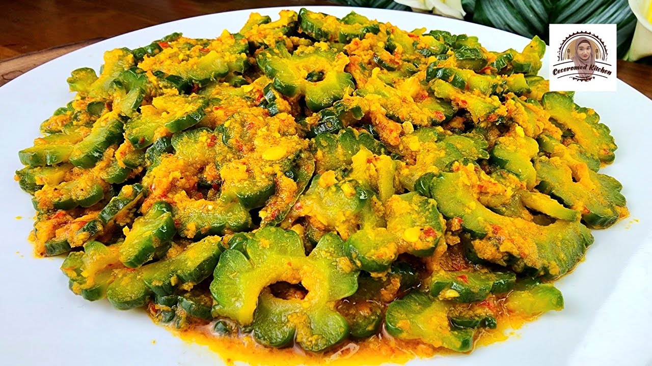 Я НИКОГДА НЕ ЕЛ ТАКОЙ ВКУСНЫЙ БИТТЕР ПАРЕ, ОБЖАРЕННЫЙ С ЖЕЛТЫМ ПРЯНЫМ СОУСОМ.