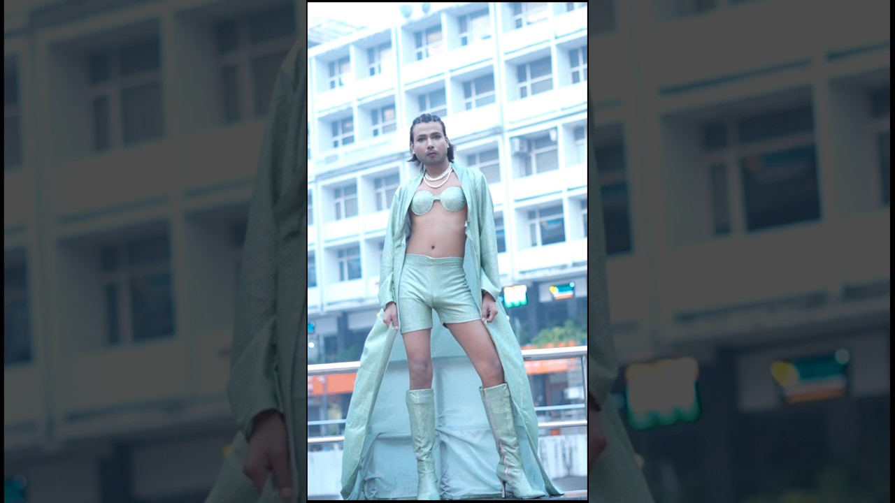 Shooting Iconic Bold Look at Nehru Place Delhi Looks Like ❤️‍🔥