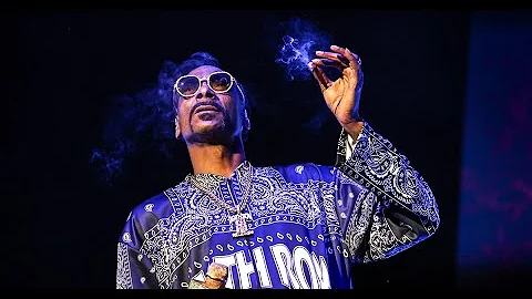 Snoop Dogg says he's giving up smoking after years of marijuana use