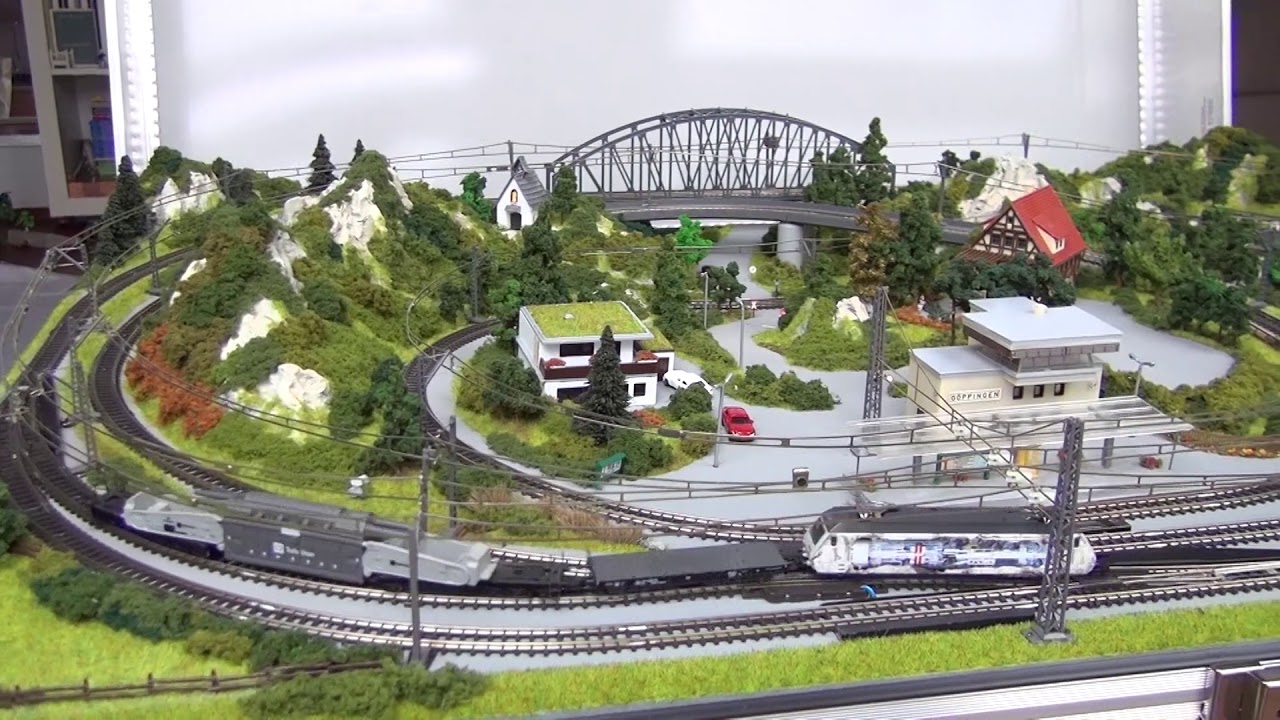 Märklin Miniclub Gleispläne Spur Z Kostenlos Märklin mini-club DIGITAL Modellbahnkoffer Spur-Z - YouTube