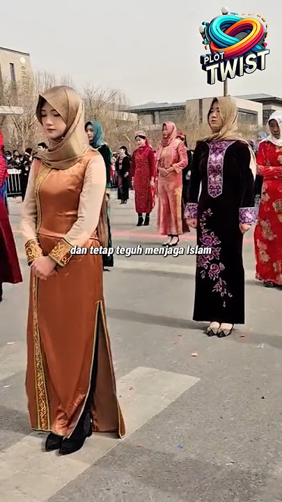 They Are Muslim, Speak Mandarin! Who Are They?