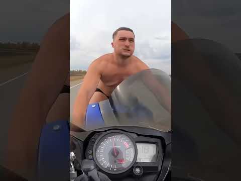 299 км/ч без шлема!!!😱😨😰😥😧