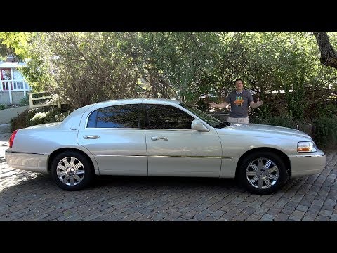 Lincoln Town Car был последним настоящим американским люксовым седаном