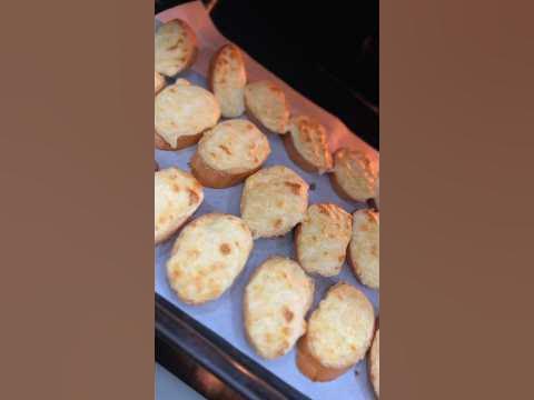 ЧЕСНОЧНЫЙ БАГЕТ С СЫРОМ🥖 - YouTube