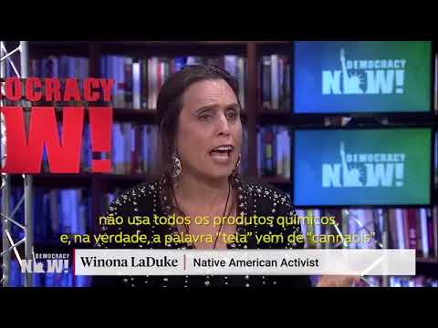 Amy Goodman, do DemocracyNow!, entrevista Winona LaDuke