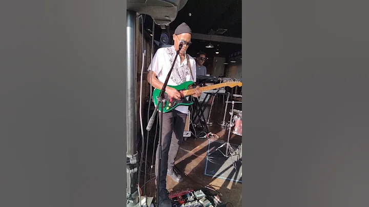 Mr Leo Rhythm & Soul Band