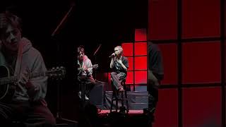 Download Lagu Facebook Friends -Niki (Buzz World Tour Soundcheck Manila) MP3 Download Lagu Facebook Friends -Niki (Buzz World Tour Soundcheck Manila) MP3
